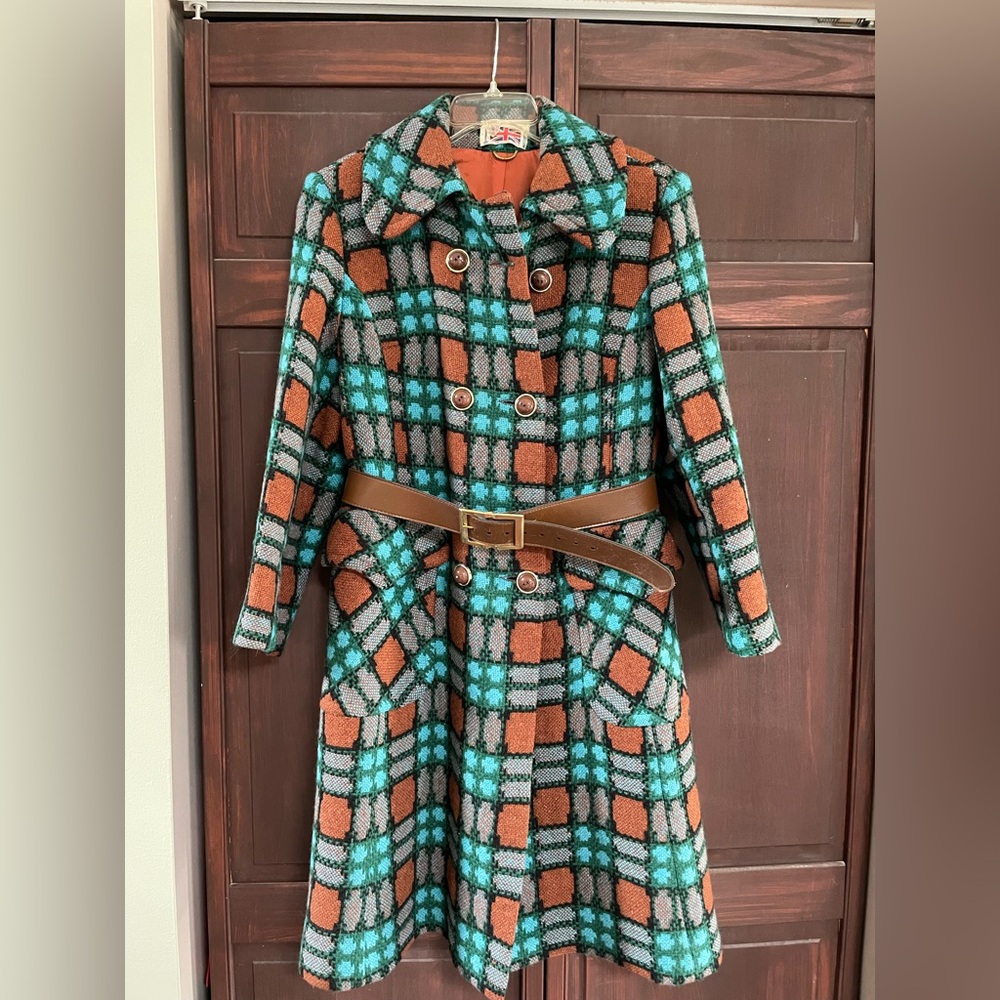Vintage 60’s 70’s Plaid English Coat M/L